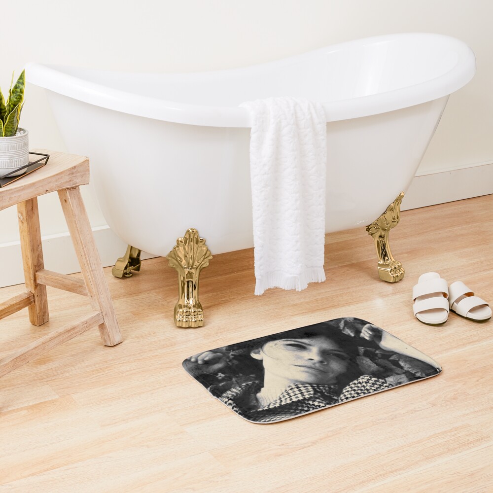 Classic Retro Bath Mat - Image 2