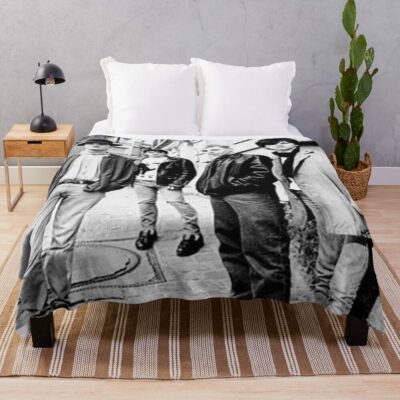 On Road The Smiths Throw Blanket